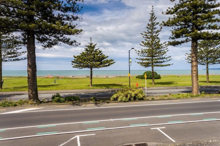 Photo of property in 511 Marine Parade, Napier South, Napier, 4110
