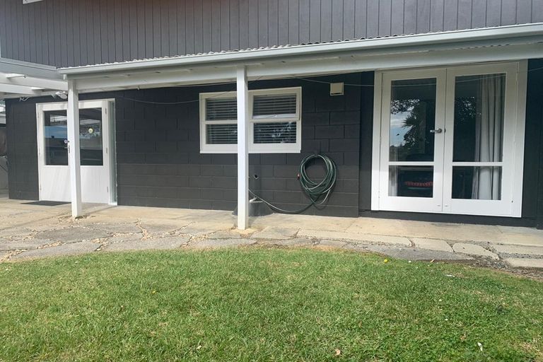 Photo of property in 120a Pah Road, Cockle Bay, Auckland, 2014