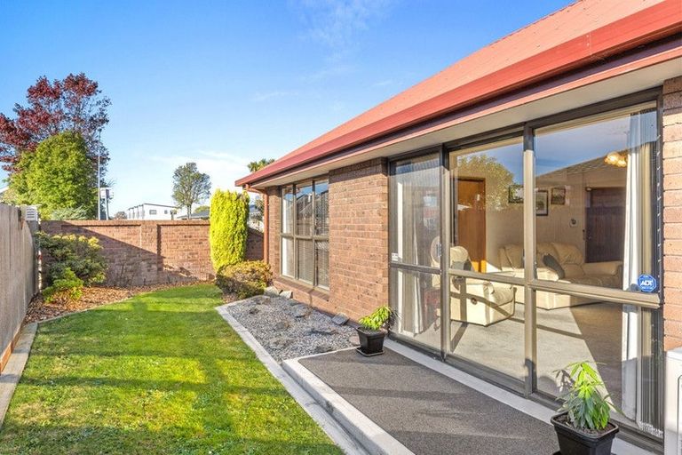 Photo of property in 1/49 Division Street, Riccarton, Christchurch, 8041