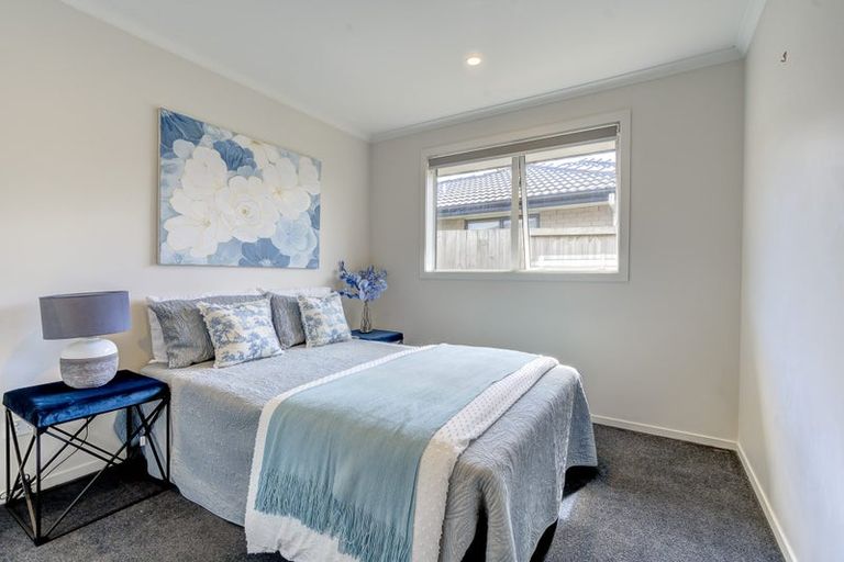 Photo of property in 11 Manawaroa Close, Grandview Heights, Hamilton, 3200