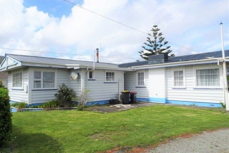 Photo of property in 21 Ward Street, Cobden, Greymouth, 7802