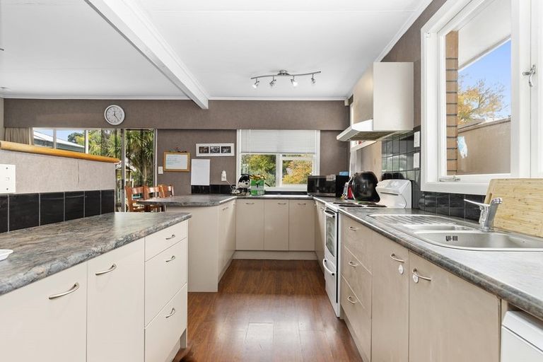 Photo of property in 21 Te Anau Place, Glenview, Hamilton, 3206