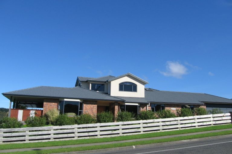 Photo of property in 63 Kirton Drive, Riverstone Terraces, Upper Hutt, 5018