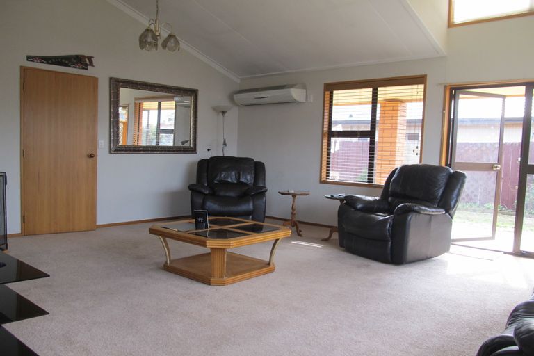 Photo of property in 16 Bruce Place, Alexandra, 9320