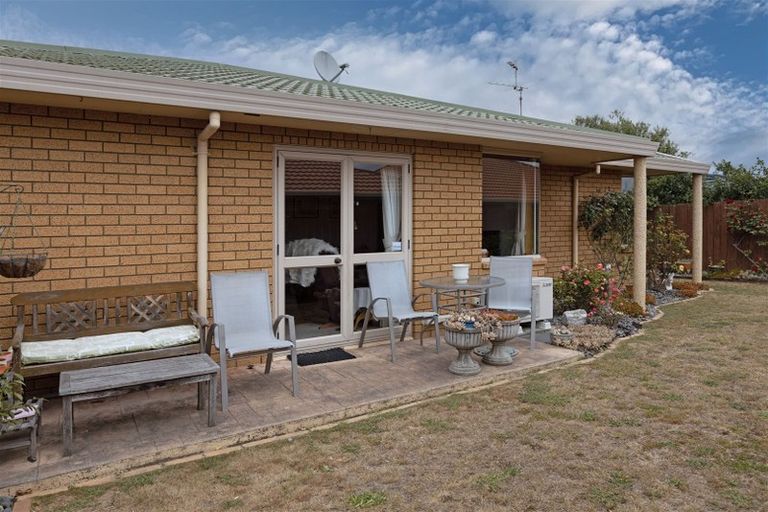 Photo of property in 37 Karina Crescent, Redwoodtown, Blenheim, 7201