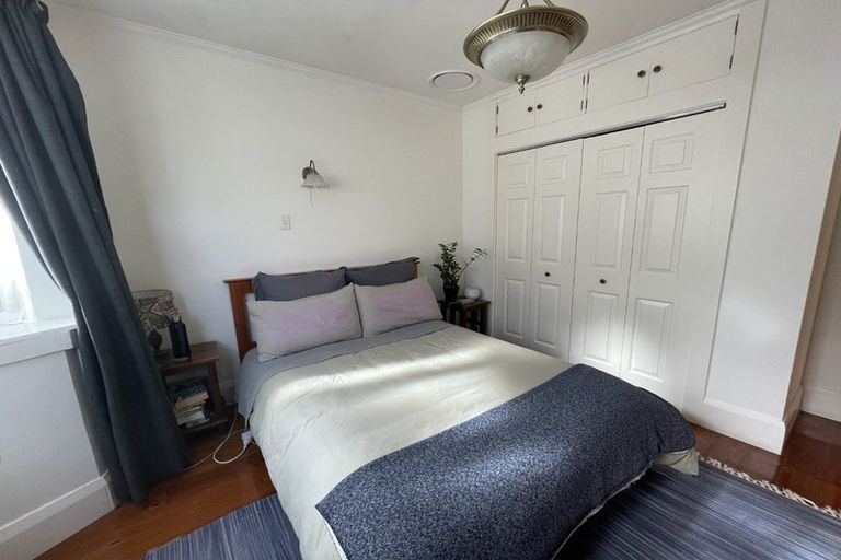 Photo of property in 12 Elmslie Road, Pinehaven, Upper Hutt, 5019