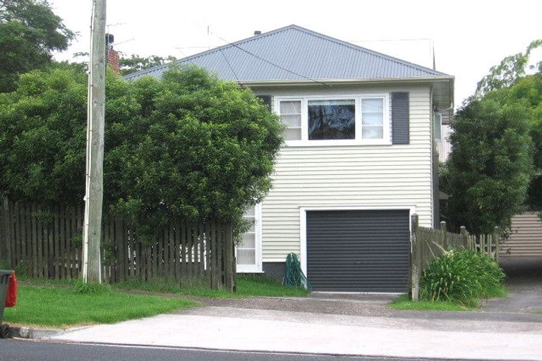Photo of property in 23 Linwood Avenue, Mount Albert, Auckland, 1025
