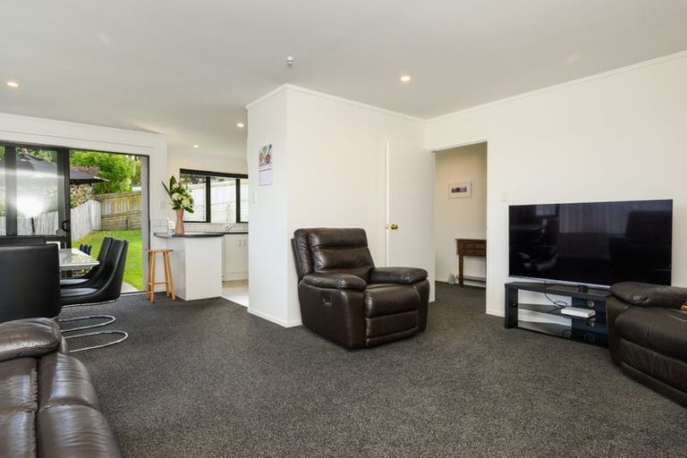 Photo of property in 11 Jordan Way, Kelvin Grove, Palmerston North, 4414