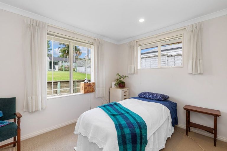 Photo of property in 34 Station Road, Huapai, Kumeu, 0810