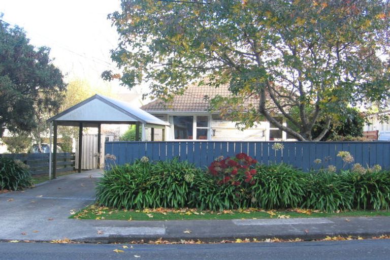 Photo of property in 32a Parnell Street, Fairfield, Lower Hutt, 5011