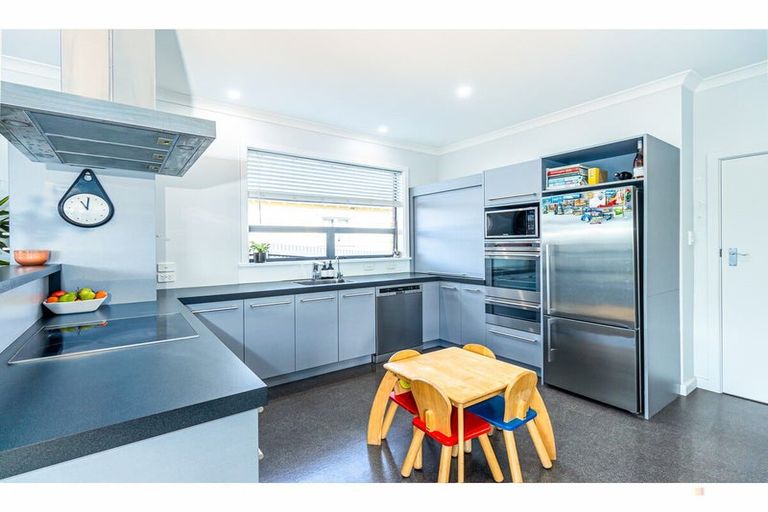 Photo of property in 6 Mowbray Street, Watlington, Timaru, 7910