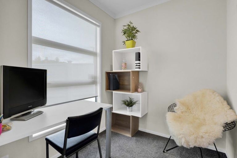 Photo of property in 55 Pendarves Street, New Plymouth, 4310