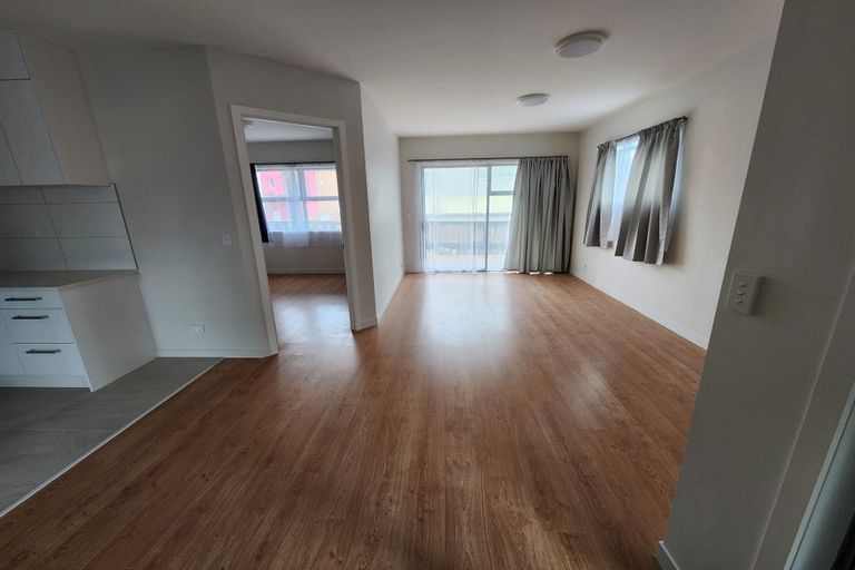 Photo of property in 46 Spinnaker Drive, Te Atatu Peninsula, Auckland, 0610