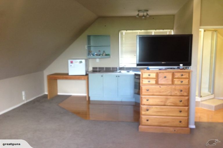 Photo of property in 23a Clark Road, Pahurehure, Papakura, 2113