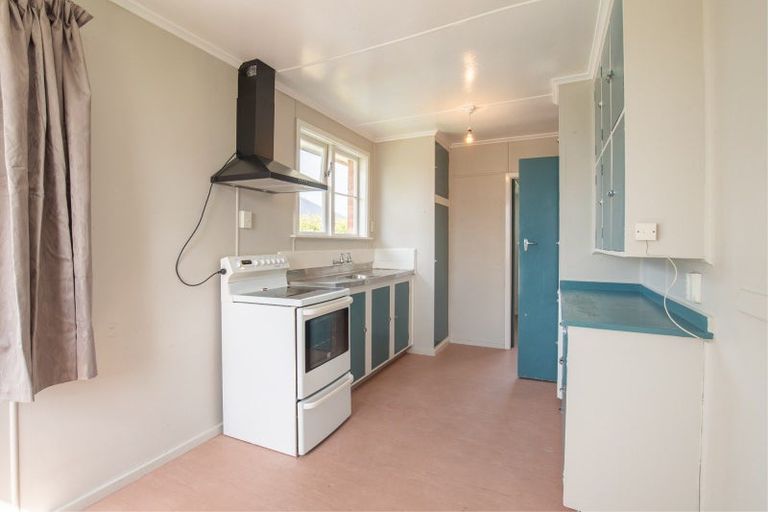 Photo of property in 16 Forth Street, Marchwiel, Timaru, 7910