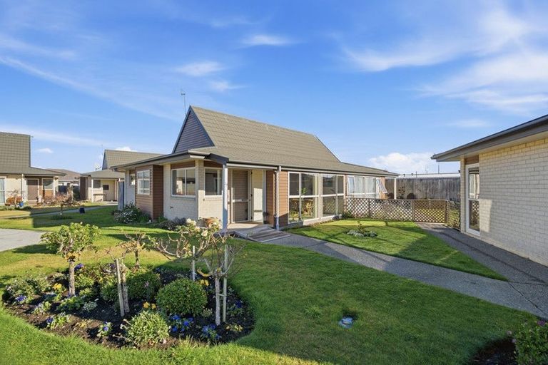 Photo of property in Rivertown Villas, 150 Williams Street, Kaiapoi, 7630