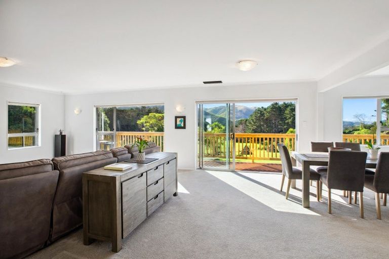 Photo of property in 306 South Makara Road, Makara, Karori, 6972