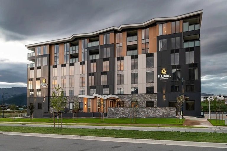 Photo of property in Kawarau Residences, 204/16a Mountain Ash Drive, Frankton, Queenstown, 9300