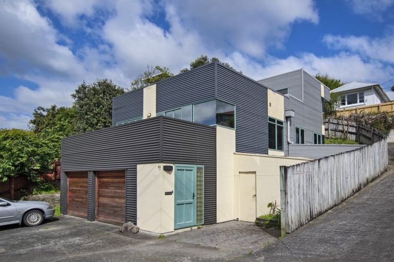 Photo of property in 69a Hatea Drive, Regent, Whangarei, 0112