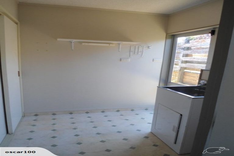 Photo of property in 24e Kenmore Street, Westown, New Plymouth, 4310