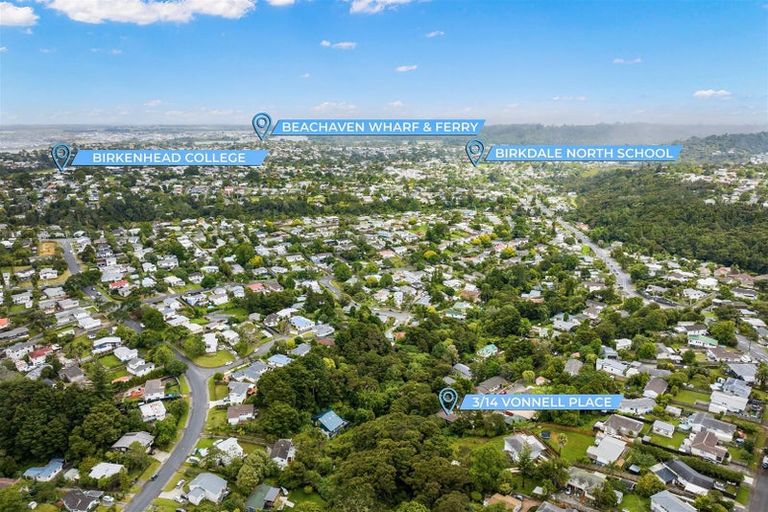 Photo of property in 3/14 Vonnell Place, Birkdale, Auckland, 0626
