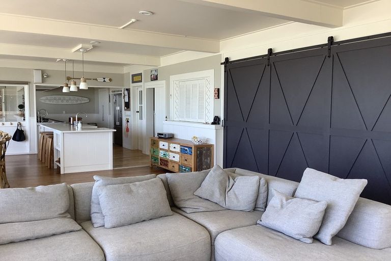 Photo of property in 62 Moana Road, Okitu, Gisborne, 4010