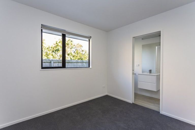 Photo of property in 1/31 Clyde Road, Ilam, Christchurch, 8041