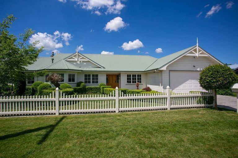 Photo of property in 1 Calvert Place, Cambridge, 3434