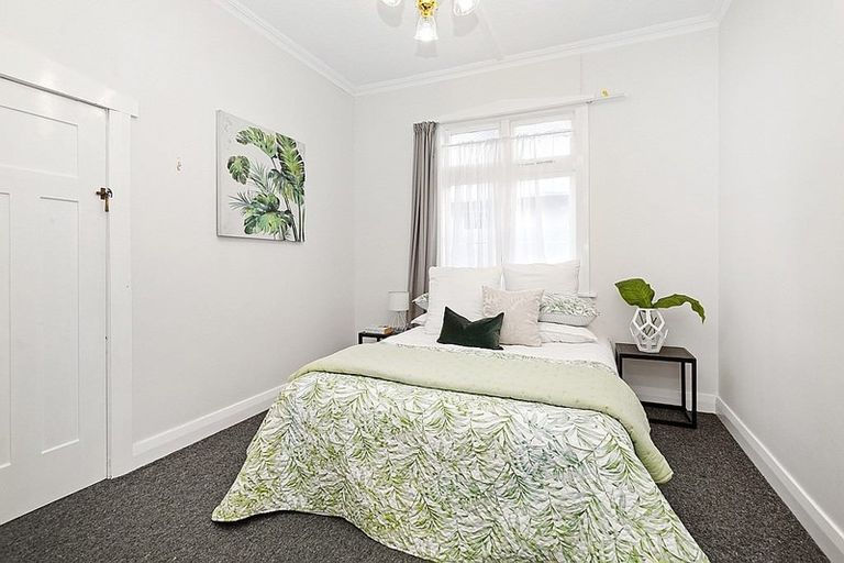 Photo of property in 18 Cudby Street, Woburn, Lower Hutt, 5011