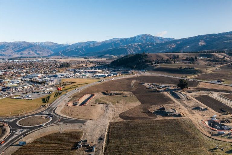 Photo of property in 81 Magnum Drive, Cromwell, 9310