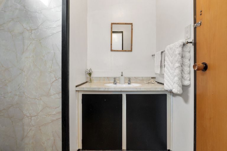 Photo of property in 93 Queen Street, North Dunedin, Dunedin, 9016