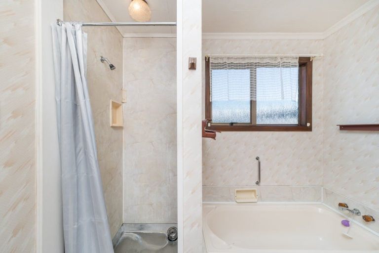 Photo of property in 82 Rongopai Street, Palmerston North, 4414