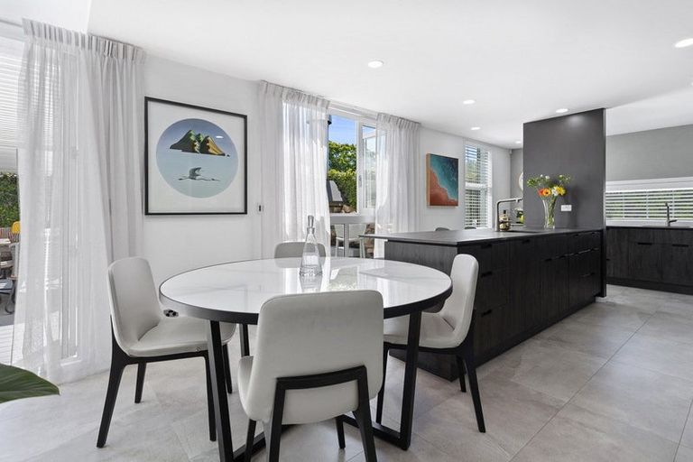 Photo of property in 76a Glandovey Road, Fendalton, Christchurch, 8052