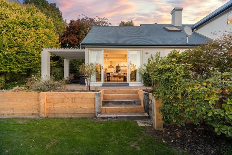 Photo of property in 76 Meadowstone Drive, Wanaka, 9305