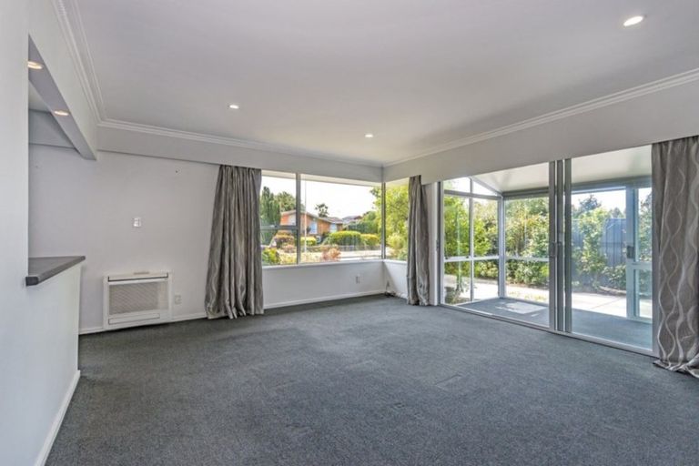 Photo of property in 1/14 Hartford Street, Burnside, Christchurch, 8053