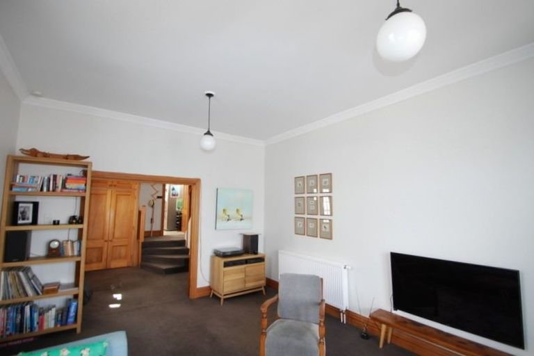 Photo of property in 20 Earls Terrace, Mount Victoria, Wellington, 6011