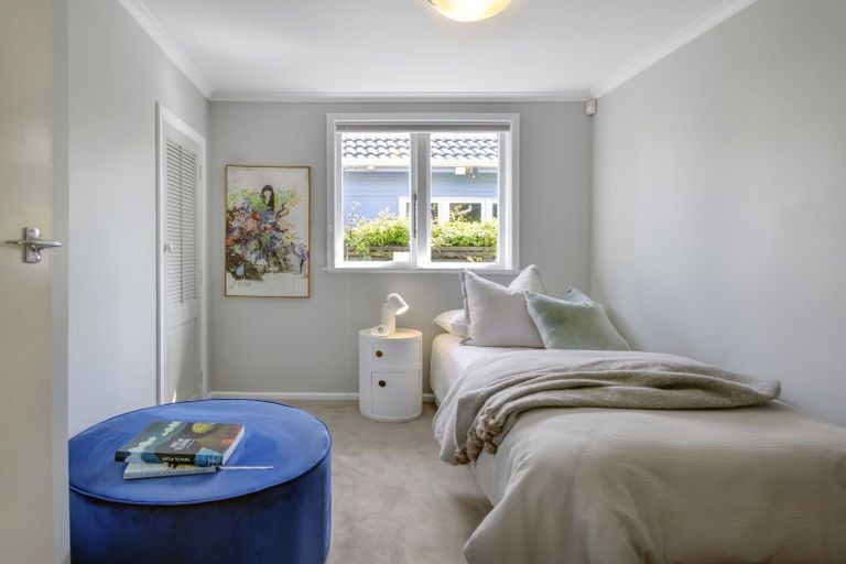 Photo of property in 9a Wayside, Miramar, Wellington, 6022