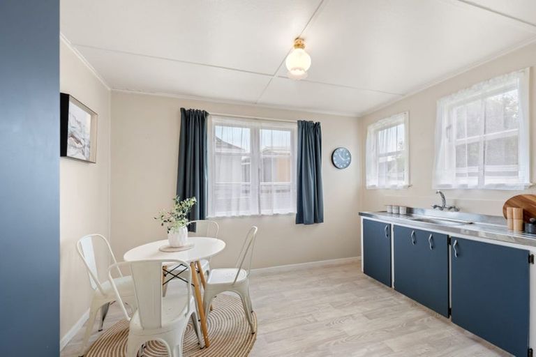 Photo of property in 11 Cole Street, Naenae, Lower Hutt, 5011