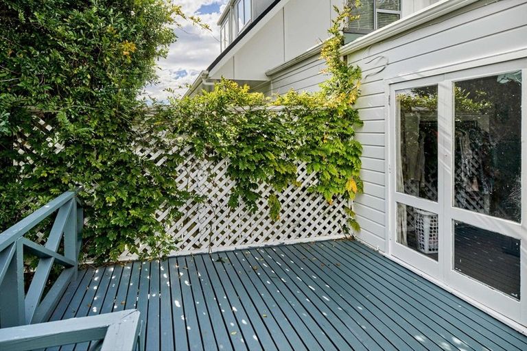 Photo of property in 1/8 Azimuth Place, Whitby, Porirua, 5024