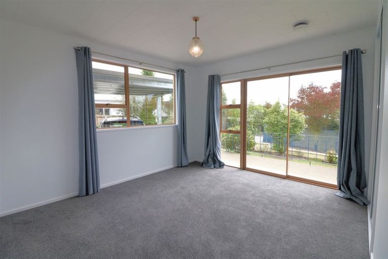 Photo of property in 73 Gleniti Road, Gleniti, Timaru, 7910