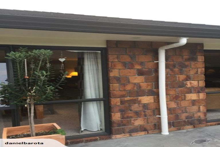 Photo of property in 15 Leanne Way, Waikanae Beach, Waikanae, 5036