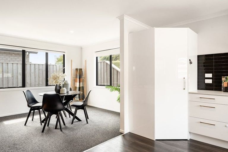 Photo of property in 37 Parau Drive, Bethlehem, Tauranga, 3110