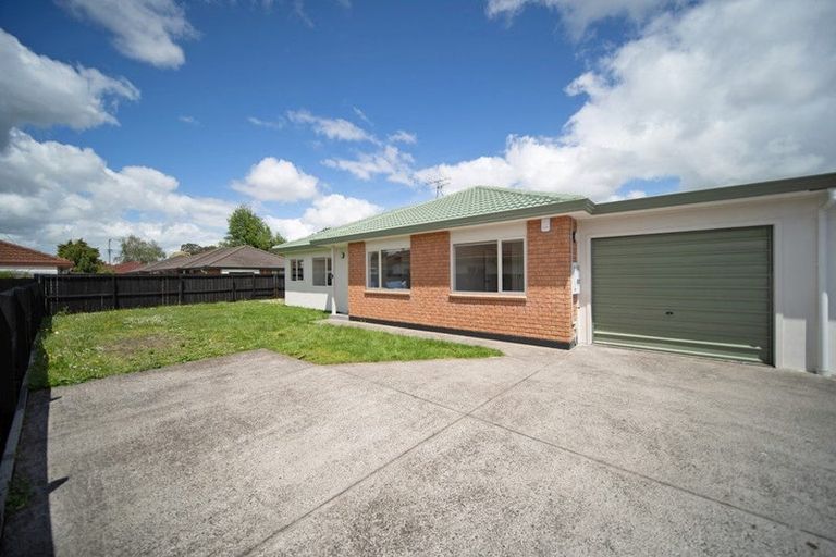 Photo of property in 8a Margarita Rise, Pukekohe, 2120