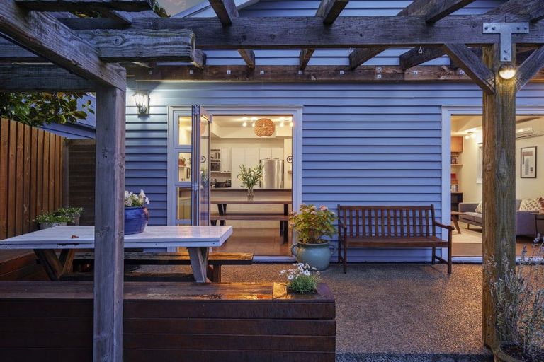 Photo of property in 35 London Street, Richmond, Christchurch, 8013