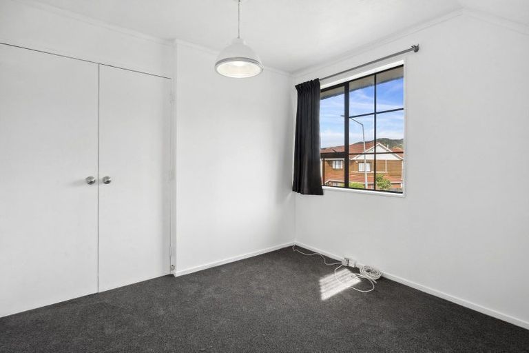 Photo of property in 42 Satara Crescent, Khandallah, Wellington, 6035