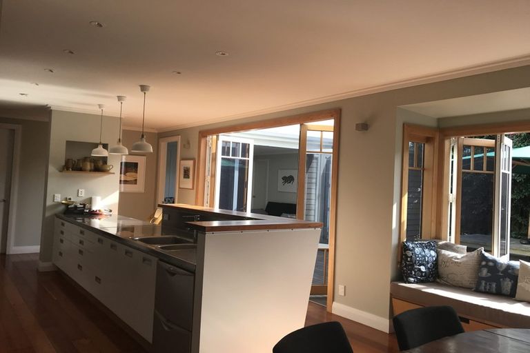 Photo of property in 40 Ventnor Street, Seatoun, Wellington, 6022