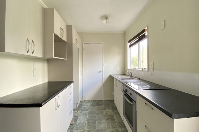 Photo of property in 44 Borich Road, Sunnyvale, Auckland, 0612