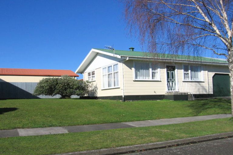 Photo of property in 2a Lockhart Avenue, Milson, Palmerston North, 4414