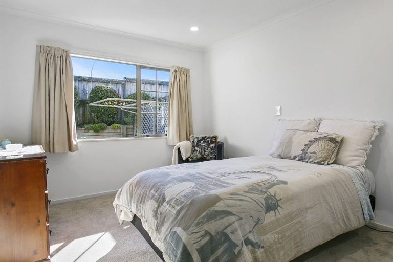 Photo of property in 26 Lakeridge Close, Rangatira Park, Taupo, 3330