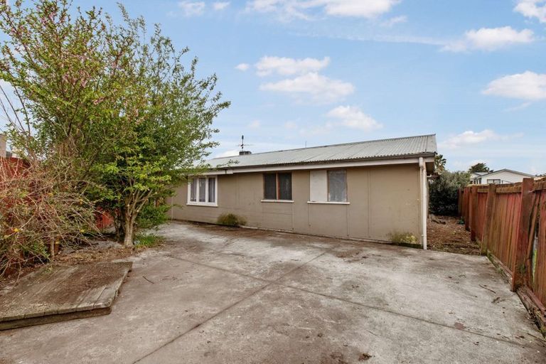 Photo of property in 11a Hill Crescent, Papakura, 2110